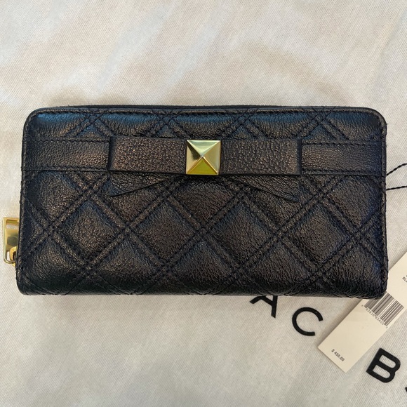 NWT Marc Jacobs Deluxe Zip Wallet Quilted Black - Picture 2 of 5